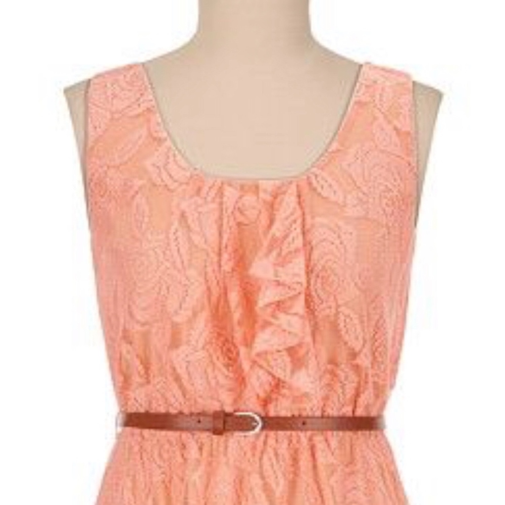 Maurice’s sleeveless floral lace dress - Picture 2 of 2